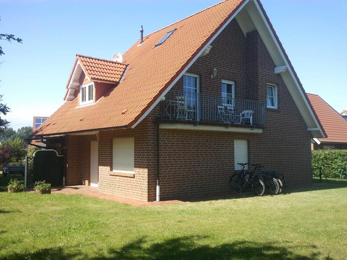 Appartmenthaus Am Bodden Wiek auf Rügen エクステリア 写真